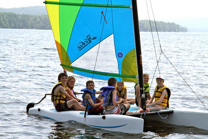 Campers out sailing at Arrowhead Camp.